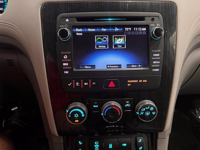 Used 2015 Chevrolet Traverse LT w/ Style and Technology Package AWD/4WD image 26