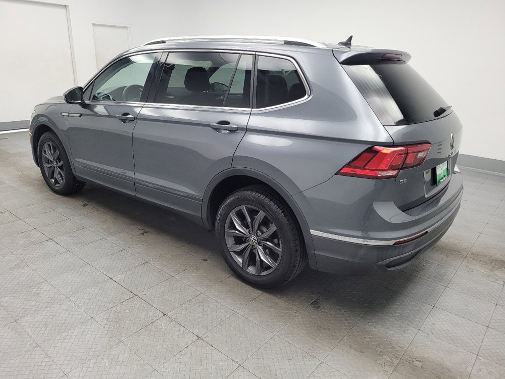 Used 2024 Volkswagen Tiguan SE FWD image 3
