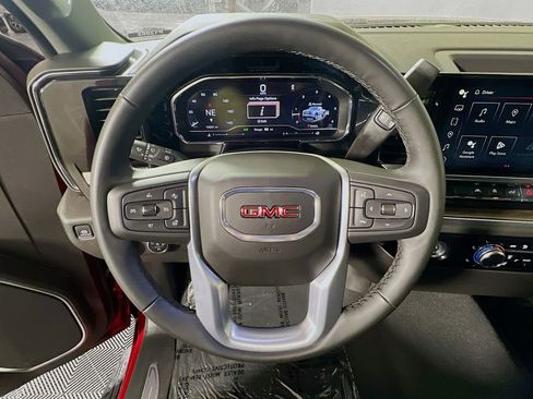 Used 2024 GMC Sierra 1500 Elevation AWD/4WD image 10