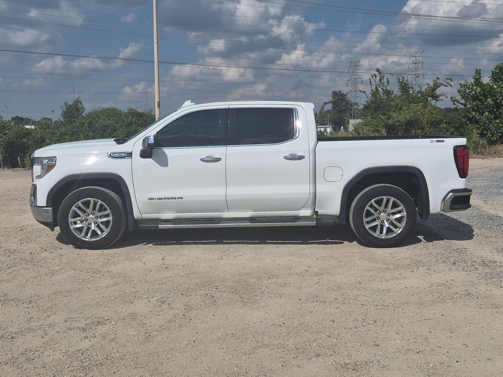 Used 2020 GMC Sierra 1500 SLT w/ SLT Premium Plus Package AWD/4WD image 2