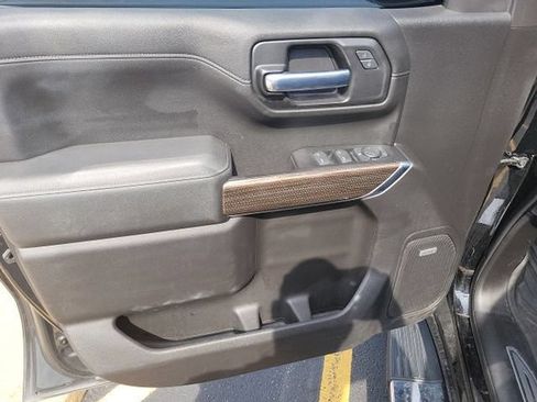 Used 2020 Chevrolet Silverado 1500 RST AWD/4WD image 13