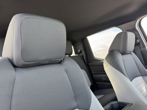 New 2025 Toyota Tacoma TRD Off-Road image 3