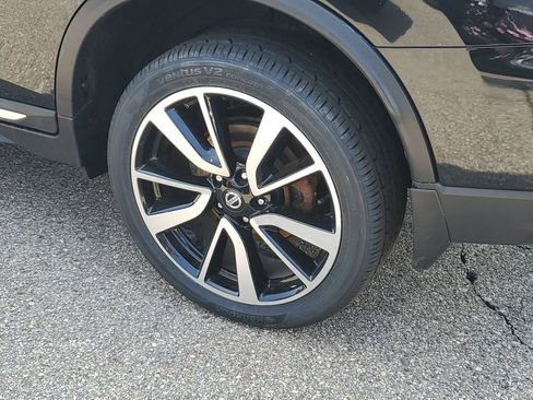 Used 2019 Nissan Rogue SL AWD/4WD image 36