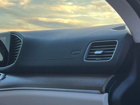 Certified 2026 Mercedes-Benz GLE 450 4MATIC Coupe image 18