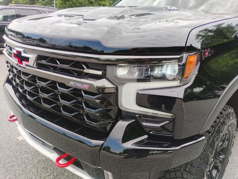 Used 2023 Chevrolet Silverado 1500 ZR2 AWD/4WD image 26