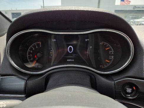 Used 2019 Jeep Grand Cherokee Limited AWD/4WD image 13