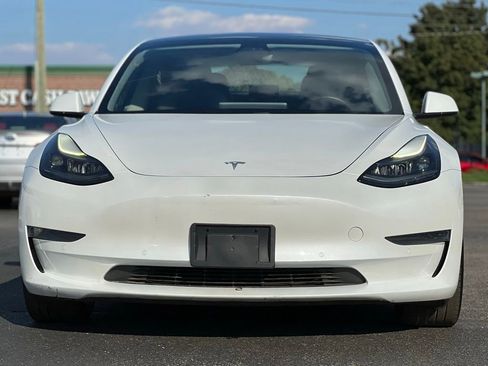 Used 2021 Tesla Model 3 Standard Range Plus image 8