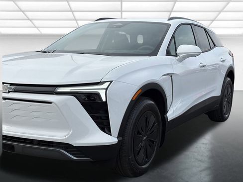 New 2026 Chevrolet Blazer EV LT w/ Midnight/Sport Edition image 40