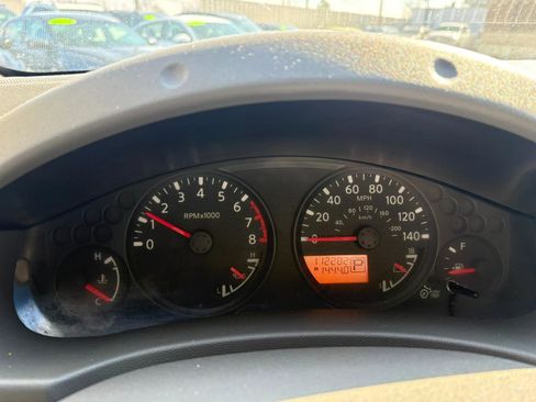 Used 2016 Nissan Frontier SV image 19