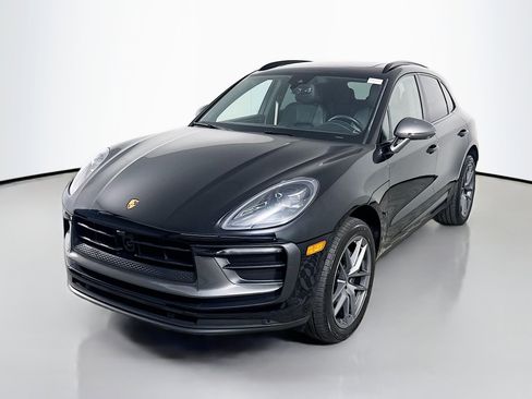 Used 2024 Porsche Macan Turbo w/ Premium Plus Package image 4
