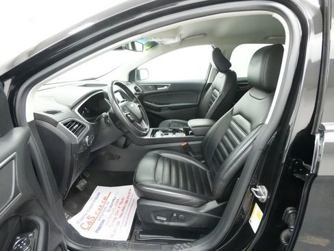 Used 2020 Ford Edge SEL AWD/4WD image 16