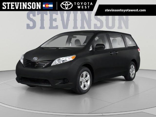 Used 2013 Toyota Sienna XLE AWD/4WD image 1