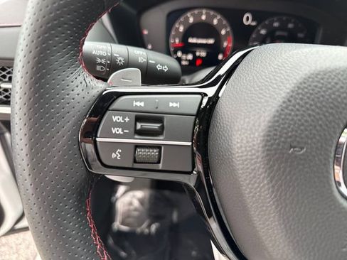 Used 2025 Acura ADX A-Spec AWD/4WD image 19