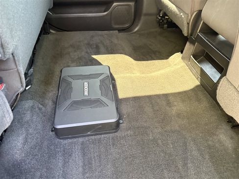 Used 2018 Chevrolet Silverado 1500 LT w/ Texas Edition image 14