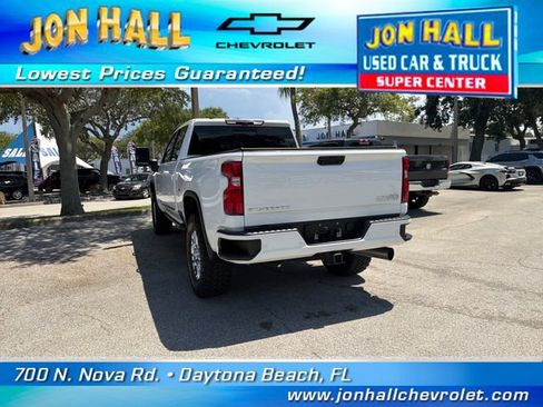 Used 2024 Chevrolet Silverado 2500 High Country w/ High Country Premium Package AWD/4WD image 8