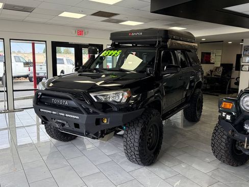 Used 2018 Toyota 4Runner TRD Pro AWD/4WD image 25