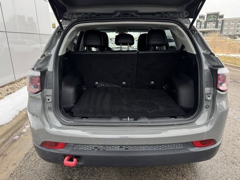 Used 2019 Jeep Compass Trailhawk w/ Leather Interior Group image 36