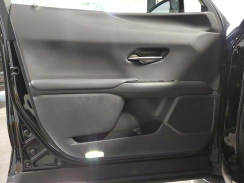 Used 2023 Lexus UX 250h AWD w/ Premium Package image 14