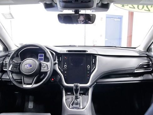 Used 2024 Subaru Outback Limited image 17