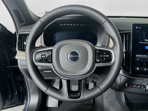 New 2026 Volvo XC90 T8 Ultra w/ Protection Package Premier image 11