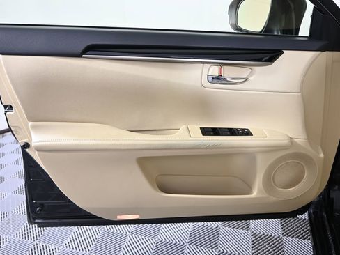Used 2015 Lexus ES 350 FWD image 18
