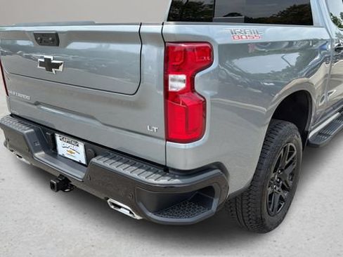 Used 2026 Chevrolet Silverado 1500 LT Trail Boss w/ LT Trail Boss Premium Package AWD/4WD image 36