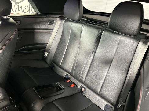 Used 2017 BMW 230i Convertible image 23