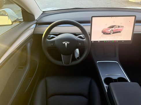 Used 2023 Tesla Model 3 Standard Range RWD image 10