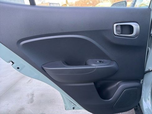 Used 2026 Hyundai Venue SE image 16