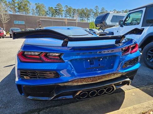 Used 2024 Chevrolet Corvette Z06 image 10