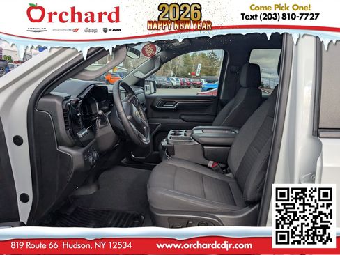 Used 2024 Chevrolet Silverado 1500 LT image 18