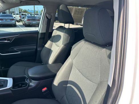 Used 2024 Toyota RAV4 XLE w/ Convenience Package FWD image 21