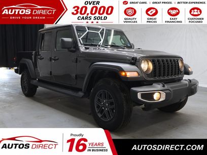 Used 2025 Jeep Gladiator Sport
