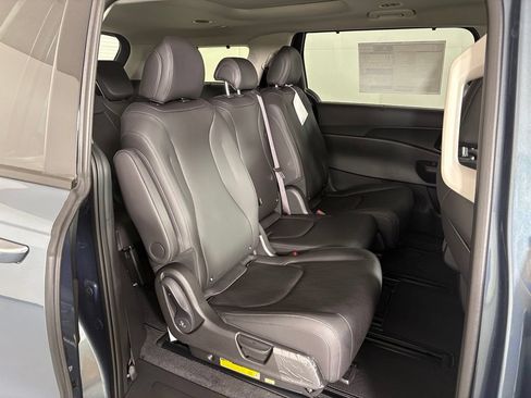 New 2026 Kia Carnival SX FWD image 46