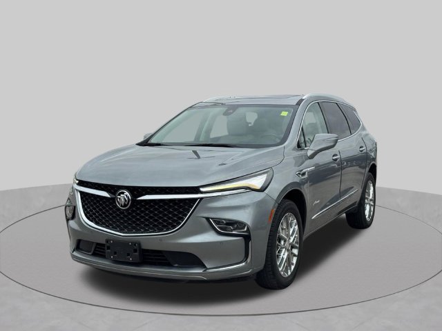 Used 2023 Buick Enclave Avenir w/ Avenir Technology Package AWD/4WD image 10