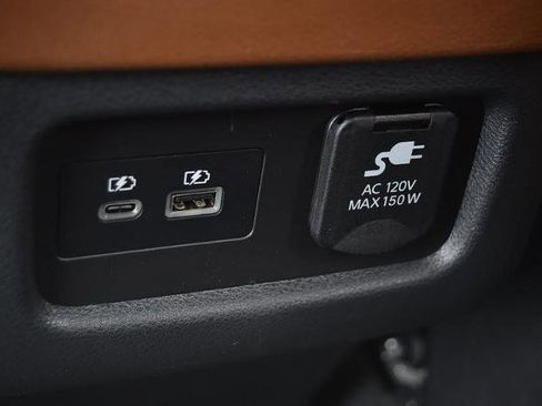 New 2025 Nissan Pathfinder Platinum image 29