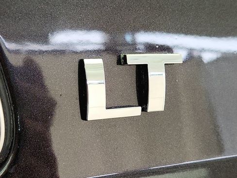Used 2016 Chevrolet Tahoe LT AWD/4WD image 36