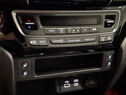 New 2026 Honda Ridgeline Black Edition image 13