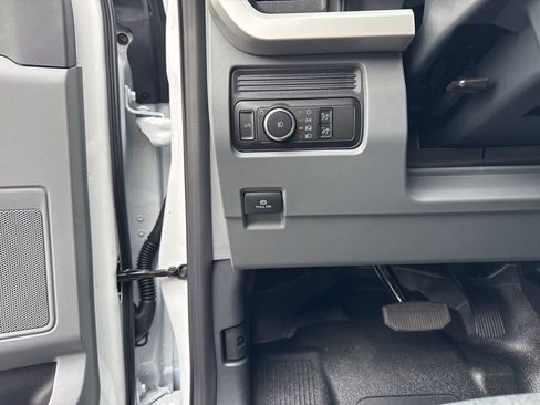 New 2026 Ford F350 XL w/ FX4 Off-Road Package image 11