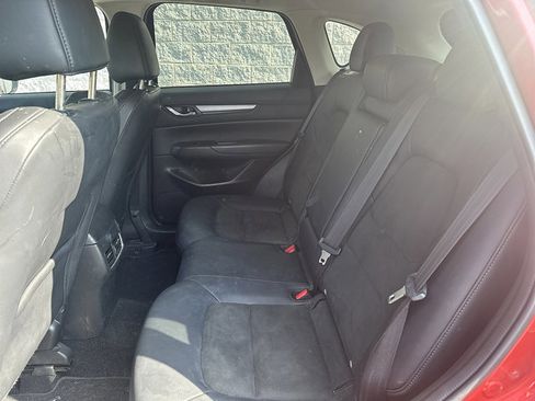 Used 2019 MAZDA CX-5 Touring image 12