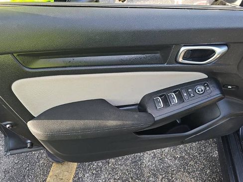 Used 2024 Honda Civic LX image 9