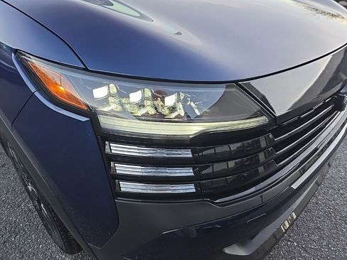 New 2026 Nissan Kicks SV w/ Cold Weather Package image 28