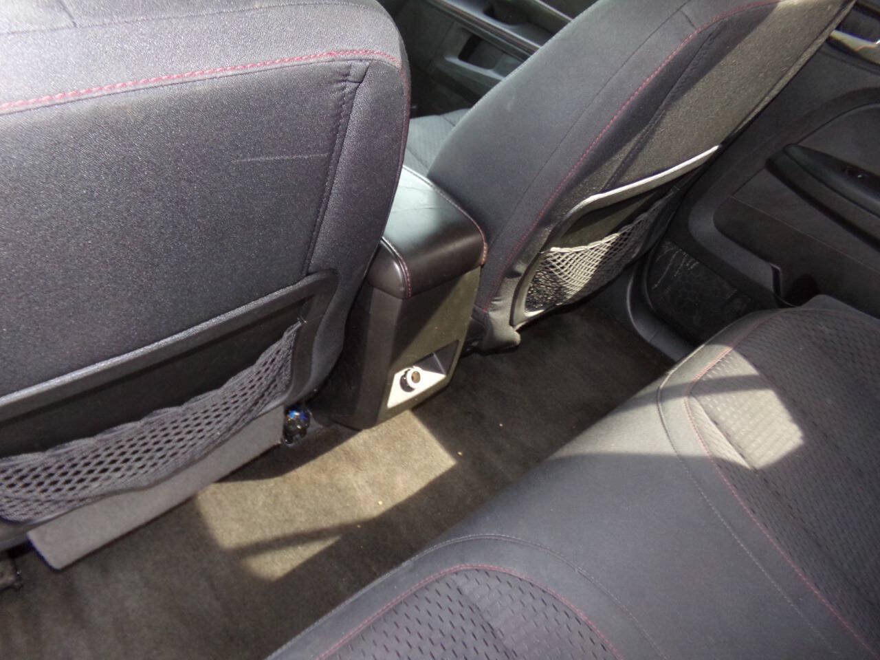 Used 2015 GMC Terrain SLE FWD image 15