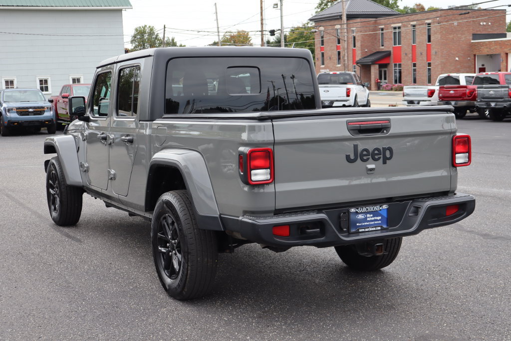 Used 2022 Jeep Gladiator Sport AWD/4WD image 17