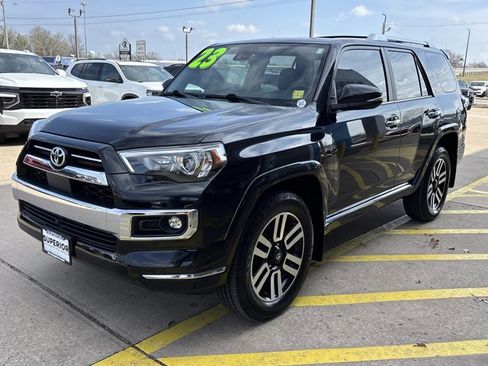 Used 2023 Toyota 4Runner Limited image 10