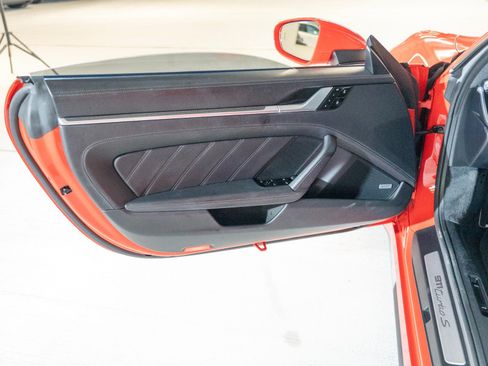 Certified 2021 Porsche 911 Turbo S AWD/4WD image 17