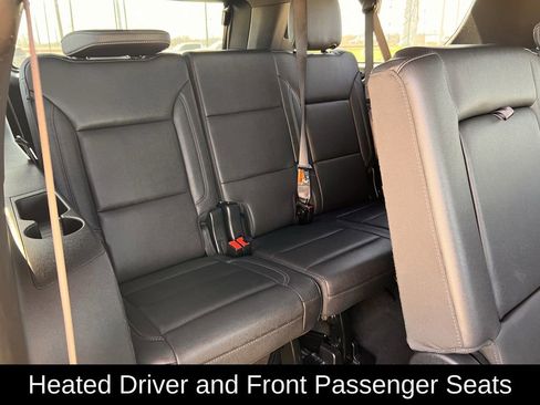 Used 2025 Chevrolet Suburban Z71 image 33