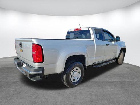 Used 2018 Chevrolet Colorado W/T RWD image 5