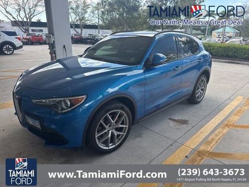 Used 2018 Alfa Romeo Stelvio Ti Sport image 1