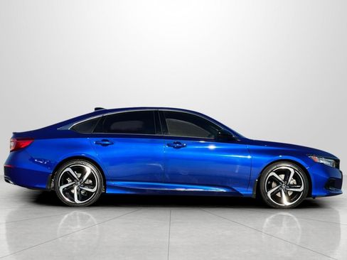 Used 2022 Honda Accord Sport image 3